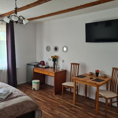 Luca'S Studio 3 ,Close To Therme Bucharest, Airport Otopeni Balotesti Phòng bức ảnh