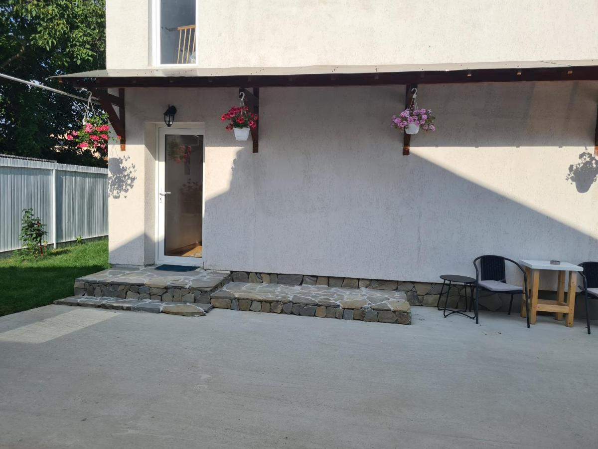 Luca'S Studio 3 ,Close To Therme Bucharest, Airport Otopeni Balotesti Ngoại thất bức ảnh