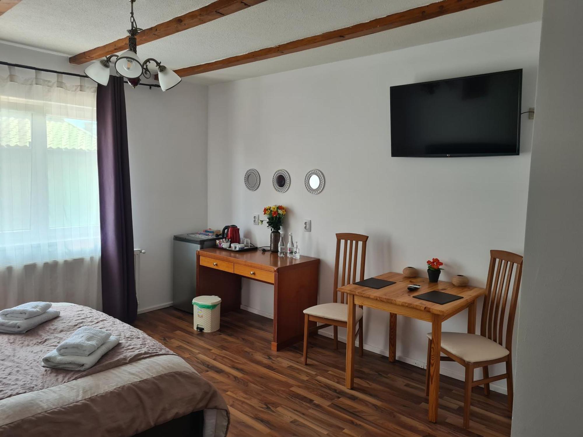 Luca'S Studio 3 ,Close To Therme Bucharest, Airport Otopeni Balotesti Phòng bức ảnh